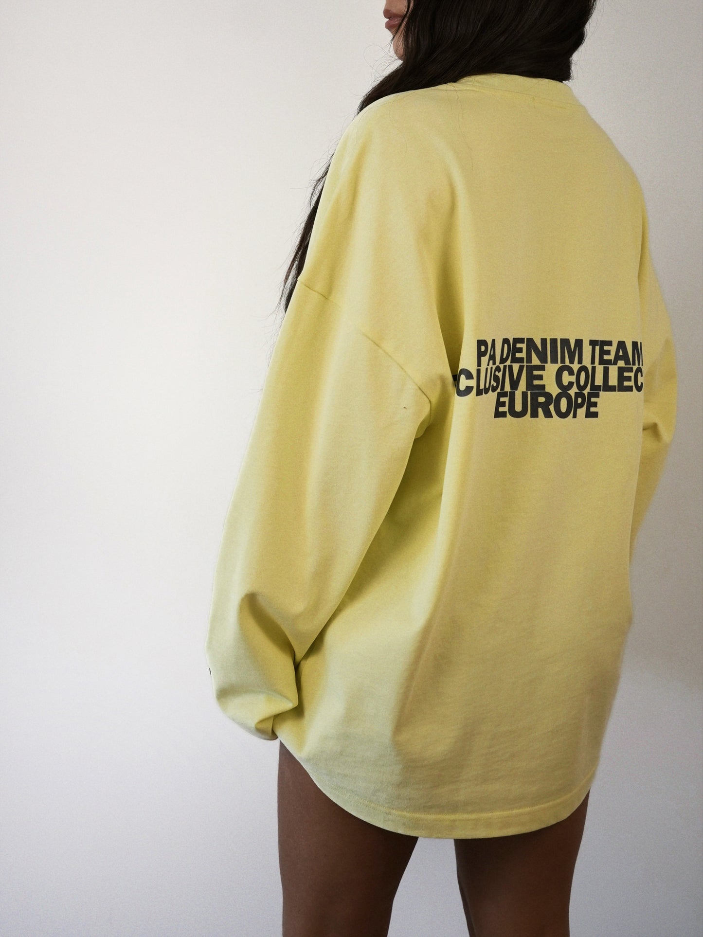 LONG-SLEEVE LOGO SHIRT I LIGHT YELLOW