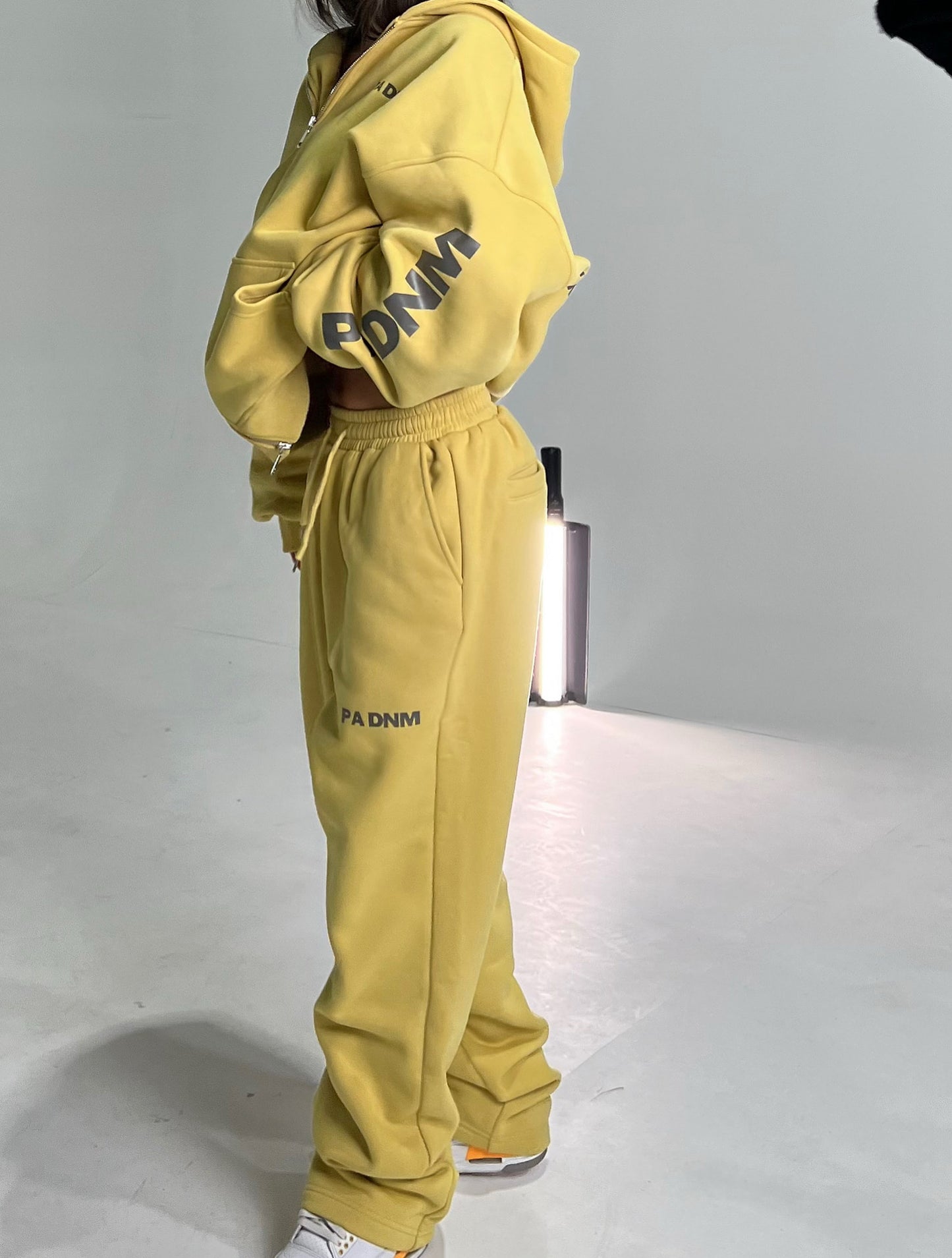 THE VOLT JOGGERS