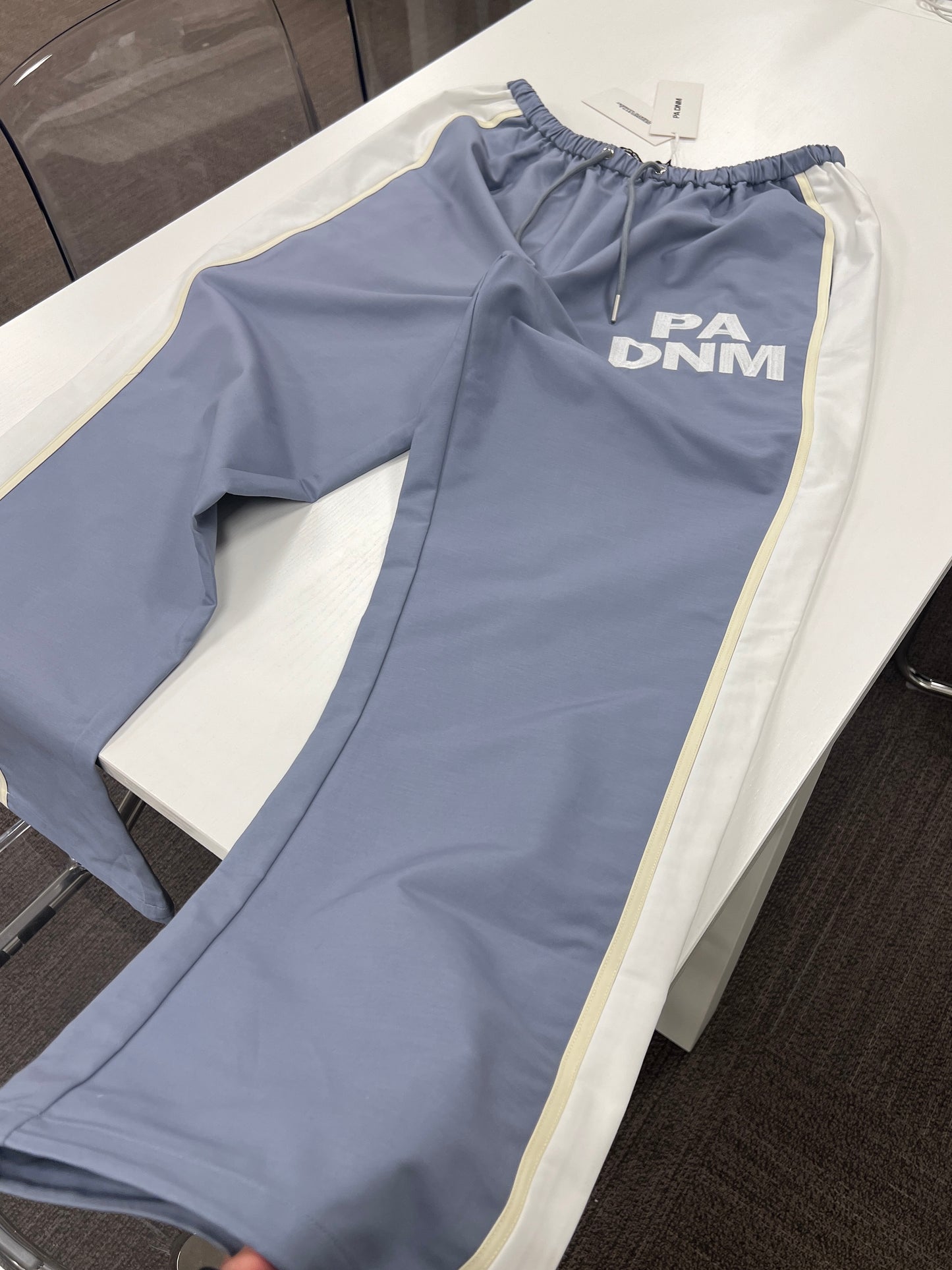 LOGO ATHLETIC PANTS I BLUE