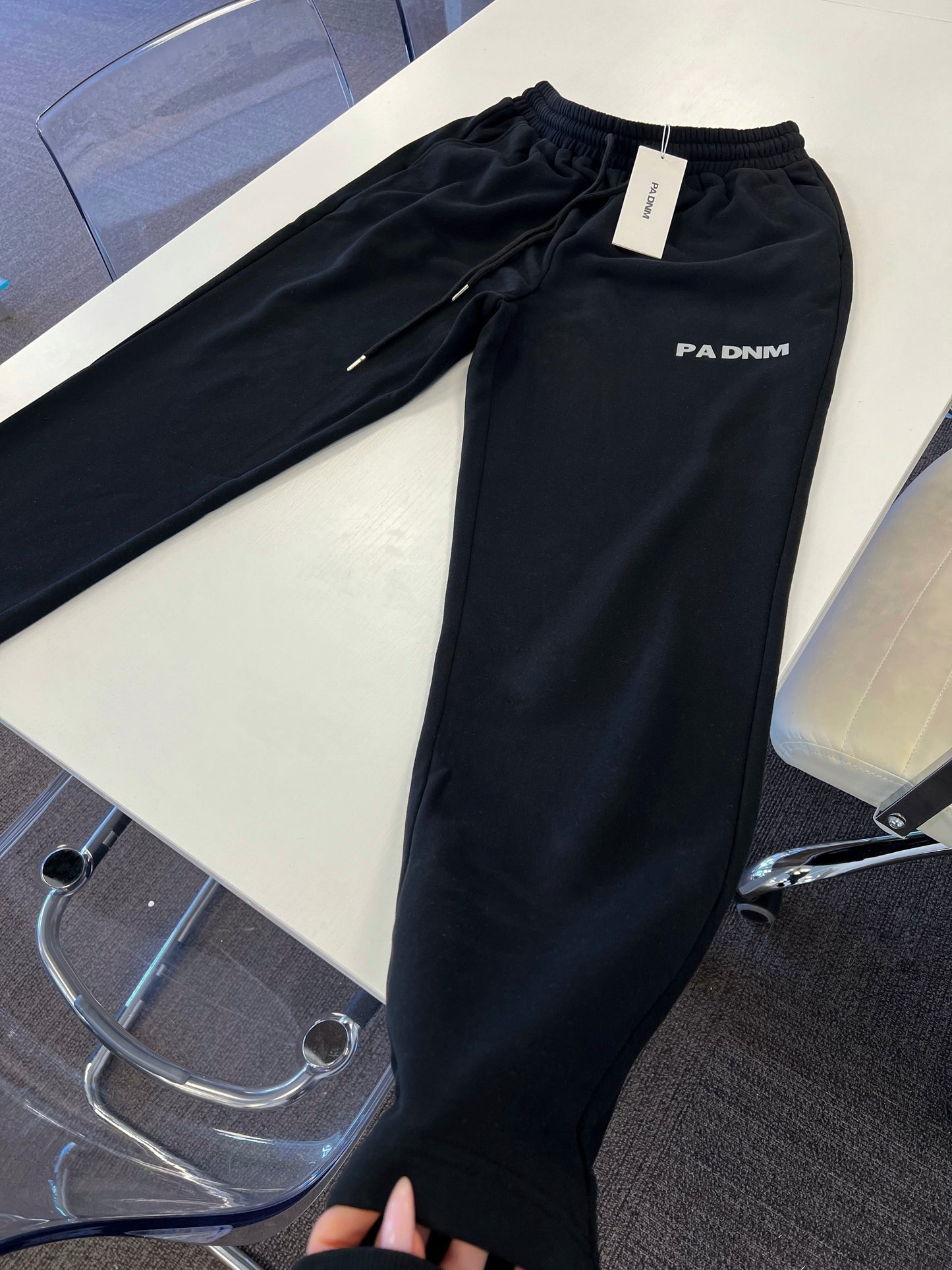 WIDE LOGO JOGGERS I BLACK