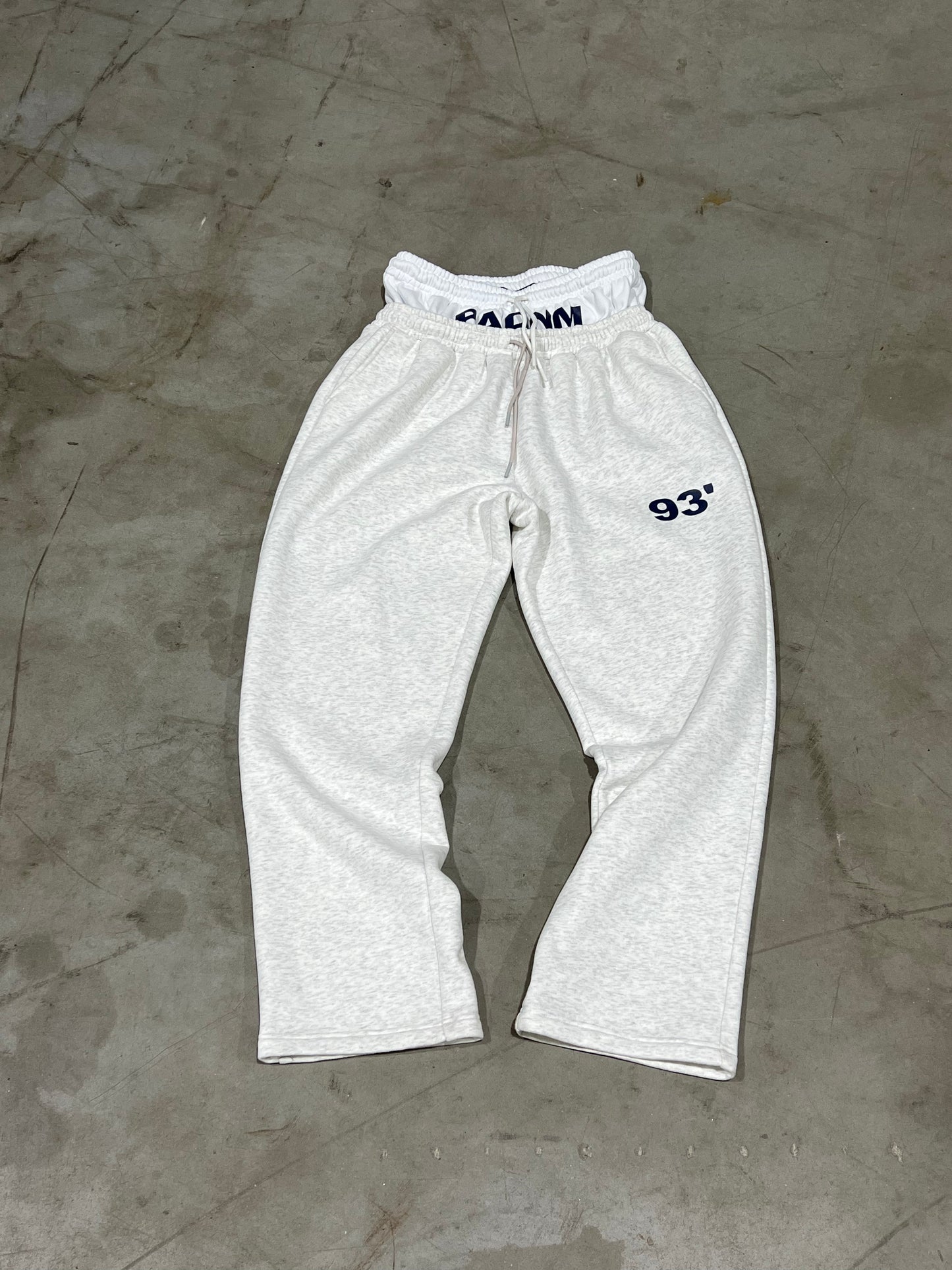 THE 93' VINTAGE SWEATS I LIGHT GREY