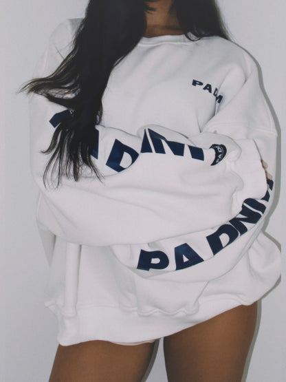 OVERSIZED LOGO CREW NECK I WHITE