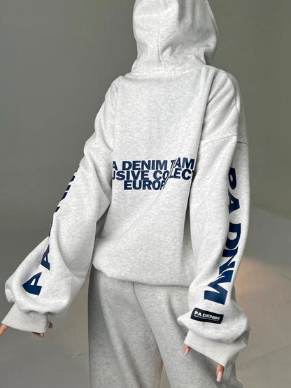 THE NAVY SCRIPT HOODIE
