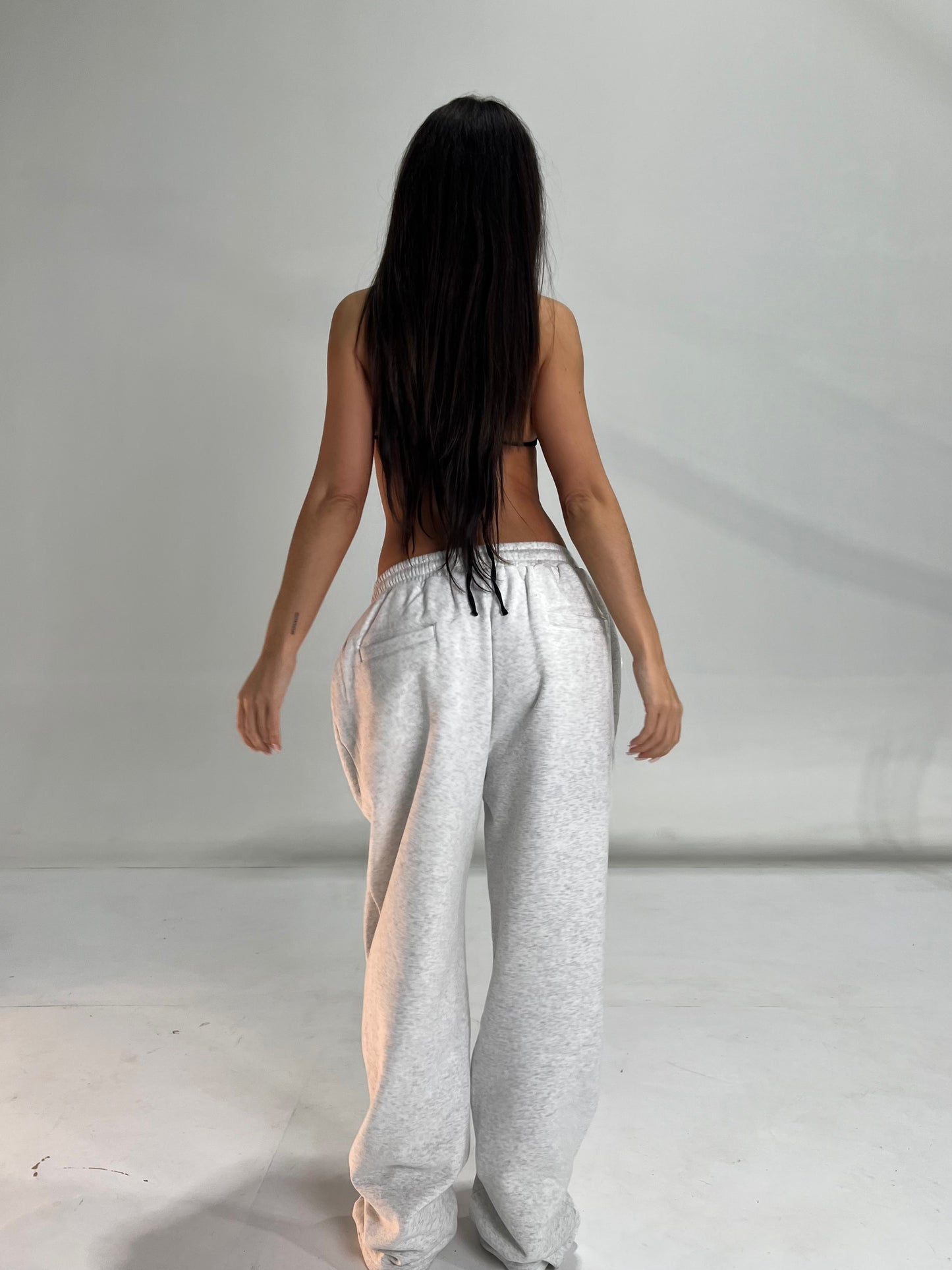 THE NAVY SCRIPT JOGGERS