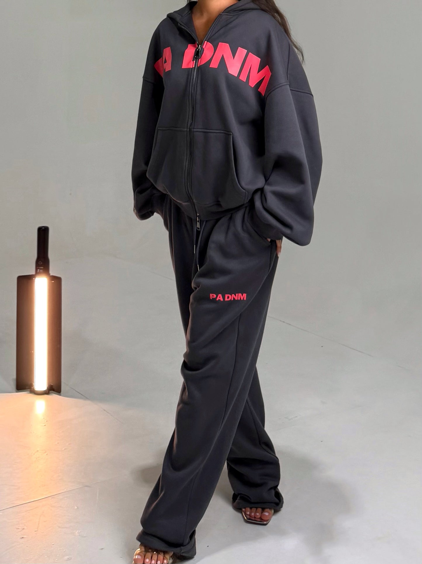 THE ESSENTIAL HOODIE