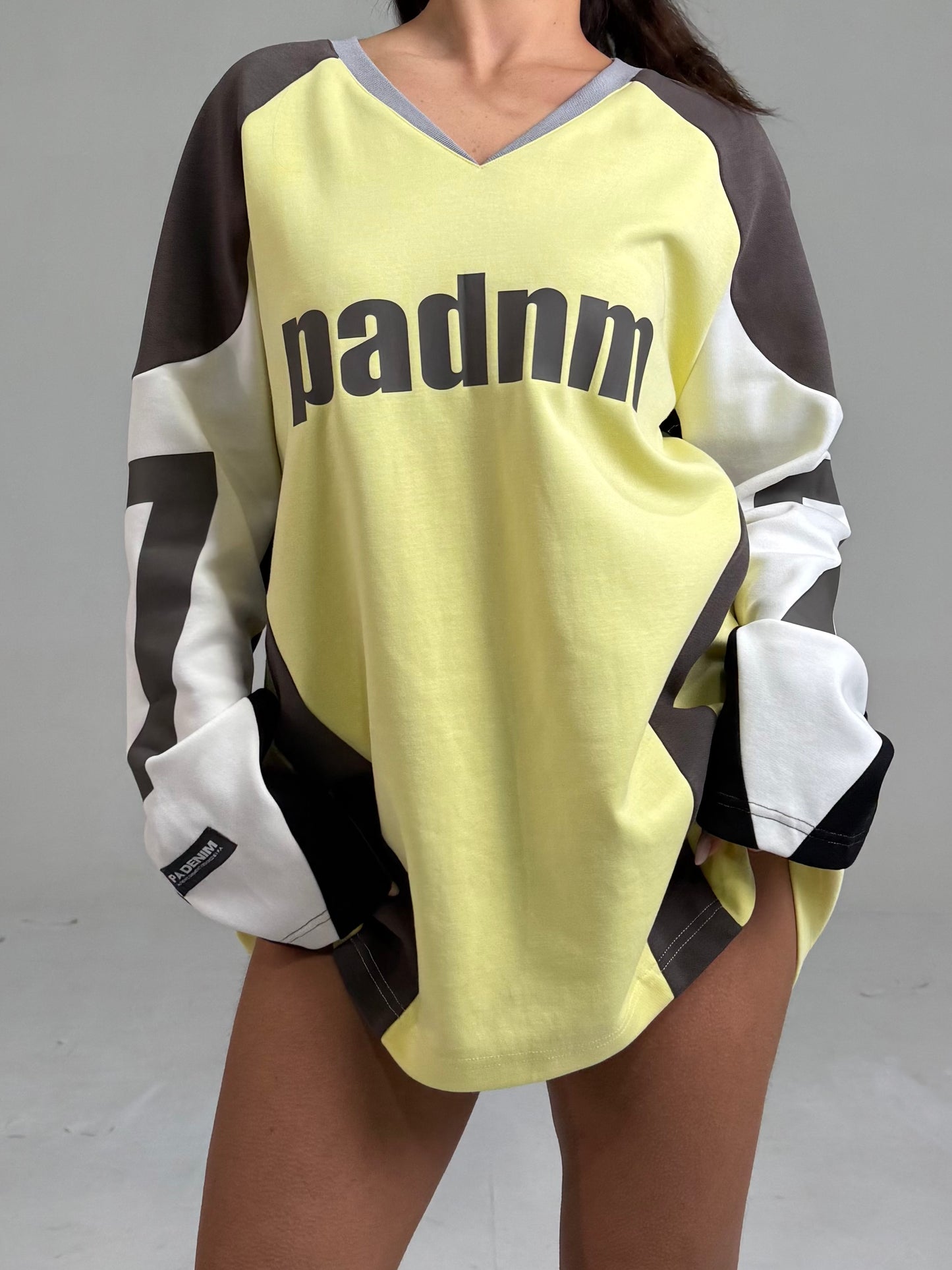 THE RACE JERSEY 